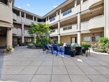 208 7600 Moffatt Rd, Richmond, BC, Richmond — Apartment/Condo for sale