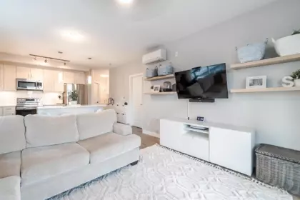 Walk-In Closet Photo of 209 20826 72 Avenue, Langley, BC