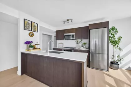 Kitchen Island Photo of PH1 7988 Ackroyd Road, Richmond, BC