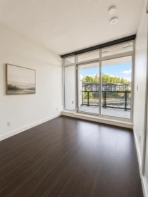 407 4720 Lougheed Highway, Burnaby, BC, Burnaby — Apartment/Condo for sale