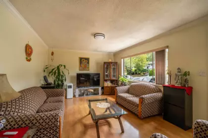Family Room Photo of 13389 Crestview Drive, Surrey, BC