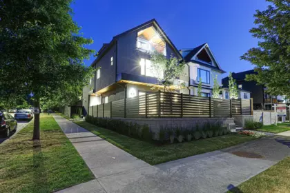 1 1990 Venables Street, Vancouver, BC, Vancouver — Half Duplex for sale
