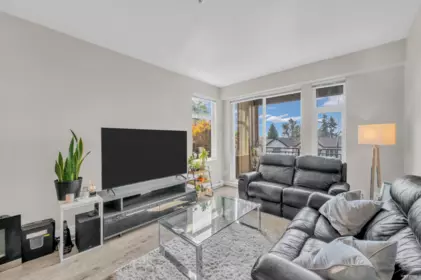 Breakfast Nook Photo of 2201 963 Charland Avenue, Coquitlam, BC