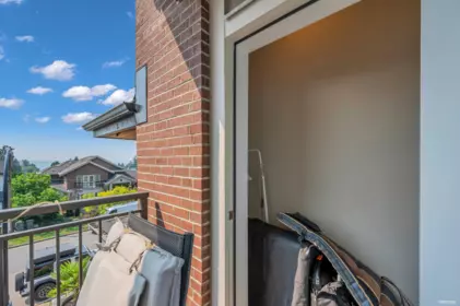 Entry Foyer Photo of 2201 963 Charland Avenue, Coquitlam, BC