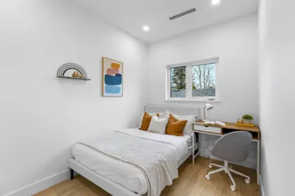 Loft / Bonus Room Photo of 2 7353 12th Avenue, Burnaby, BC