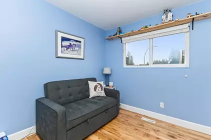 Guest Bathroom Photo of 26824 Alder Drive, Langley, BC