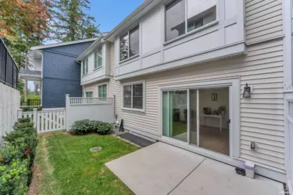 Front Yard Photo of 32 14355 62 Avenue, Surrey, BC