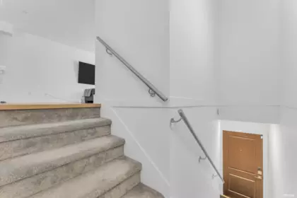 Hallway Photo of 32 14355 62 Avenue, Surrey, BC