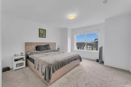 Walk-In Closet Photo of 32 14355 62 Avenue, Surrey, BC