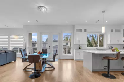 Kitchen Photo of 13995 79a Avenue, Surrey, BC