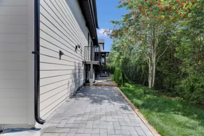 Fitness Center Photo Near 15636 23a Avenue, Surrey, BC