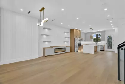 Kitchen Photo of 15636 23a Avenue, Surrey, BC