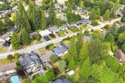 Fitness Center Photo Near 535 Ailsa Avenue, Port Moody, BC