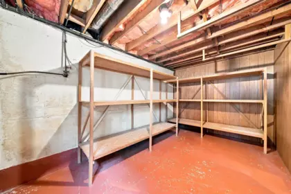 Laundry Room Photo of 535 Ailsa Avenue, Port Moody, BC