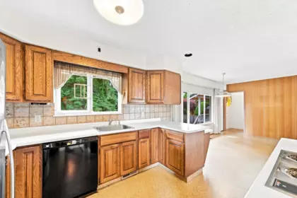 Pantry Photo of 535 Ailsa Avenue, Port Moody, BC