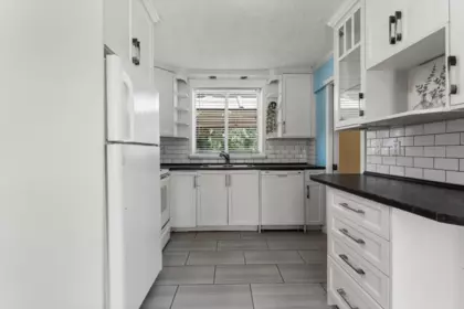 Kitchen Photo of 9260 Mcnaught Road, Chilliwack, BC