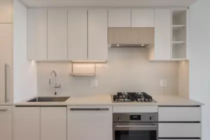 Kitchen Island Photo of 3311 13573 98a Avenue Avenue, Surrey, BC