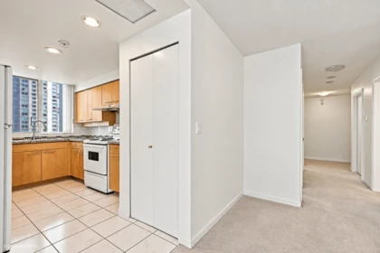 Guest Bathroom Photo of 17D 139 Drake Street, Vancouver, BC