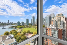 17D 139 Drake Street, Vancouver, BC