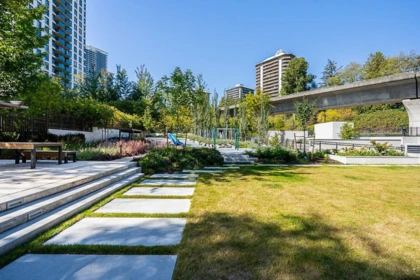 Backyard Photo of 3807 2135 Springer Avenue, Burnaby, BC