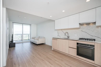 Family Room Photo of 3807 2135 Springer Avenue, Burnaby, BC
