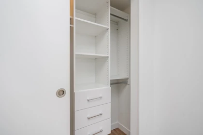 Powder Room Photo of 3807 2135 Springer Avenue, Burnaby, BC