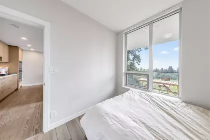 Hot Tub / Spa Photo of 909 3533 Ross Drive, Vancouver, BC