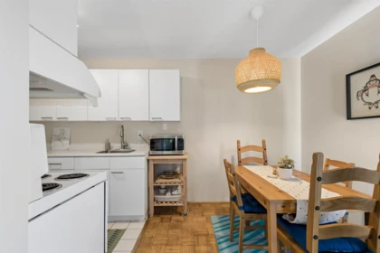 Breakfast Nook Photo of 312 808 E 8th Avenue, Vancouver, BC