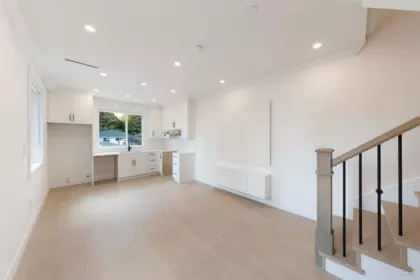 1 5385 Earles Street, Vancouver, BC, Vancouver — Triplex for sale