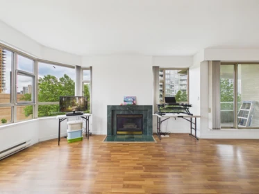Primary Bedroom Photo of 401 4830 Bennett Street, Burnaby, BC