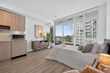 1115 13350 Central Avenue, Surrey, BC, Surrey — Apartment/Condo for sale