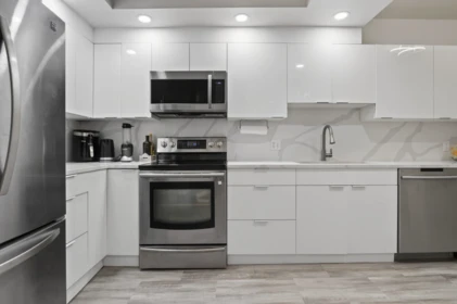 205 3151 Woodbine Drive, North Vancouver, BC, North Vancouver — Apartment/Condo for sale