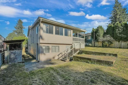 7697 Cedar Street, Mission, BC, Mission — Single Family Residence for sale