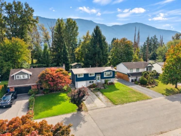 9650 Aberdeen Crescent, Rosedale, BC, Rosedale — Single Family Residence for sale