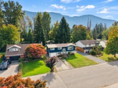 9650 Aberdeen Crescent, Rosedale, BC