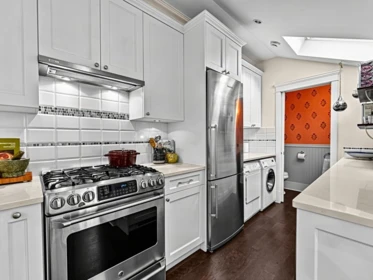 Laundry Room Photo of 2634 Hemlock Street, Vancouver, BC