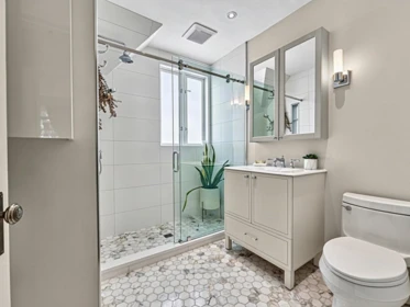 Swimming Pool Photo of 2634 Hemlock Street, Vancouver, BC