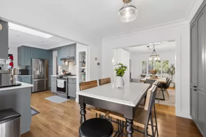 Breakfast Nook Photo of 3964 Dundas Street, Burnaby, BC
