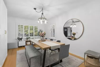 Kitchen Photo of 3964 Dundas Street, Burnaby, BC