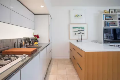 1906 838 W Hastings Street, Vancouver, BC, Vancouver — Apartment/Condo for sale