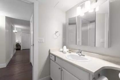 Guest Bathroom Photo of 417 31955 Old Yale Road, Abbotsford, BC
