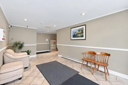 207 10438 148 Street, Surrey, BC, Surrey — Apartment/Condo for sale