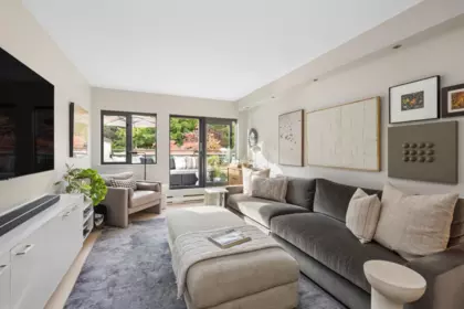 304 1477 Fountain Way, Vancouver, BC, Vancouver — Apartment/Condo for sale