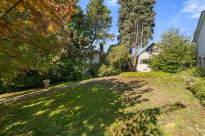 652 W 14th Street, North Vancouver, BC, North vancouver — Single Family Residence for sale