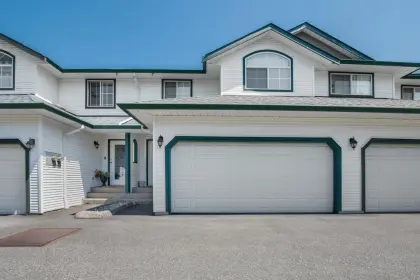 6 45865 Lewis Avenue, Chilliwack, BC, Chilliwack — Townhouse for sale