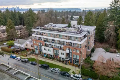 4 2137 Chesterfield Avenue, North Vancouver, BC, North vancouver — Townhouse for sale