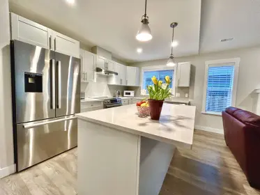 1020 Celia Crescent, Gibsons, BC, Gibsons — Single Family Residence for sale