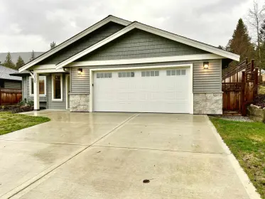 1020 Celia Crescent, Gibsons, BC, Gibsons — Single Family Residence for sale