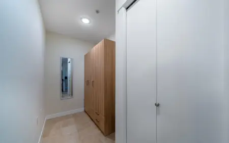 209 1468 St Andrews Avenue, North Vancouver, BC, North vancouver — Apartment/Condo for sale