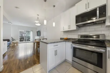 214 3888 Norfolk Street, Burnaby, BC, Burnaby — Townhouse for sale